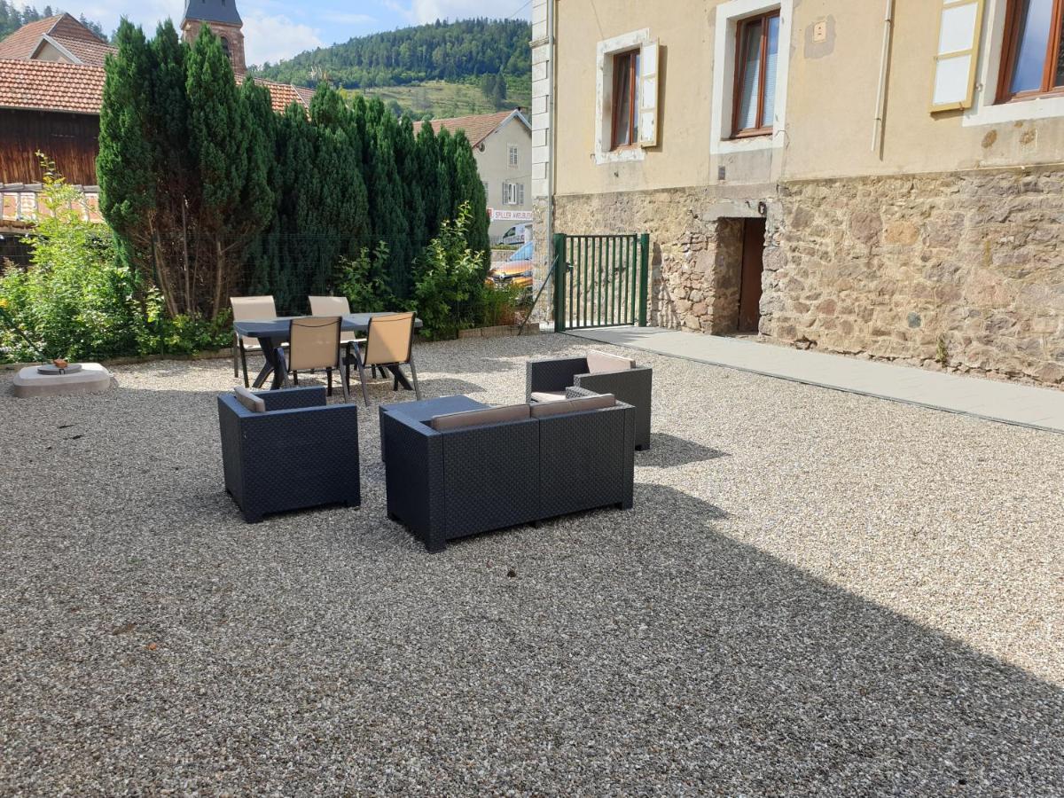 Au Pied Du Gazon Apartment Saint-Maurice-sur-Moselle Luaran gambar